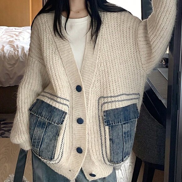 . Sweaters - Beige Casual Womens Pocket Decor Drop Shoulder Oversized Cardigan